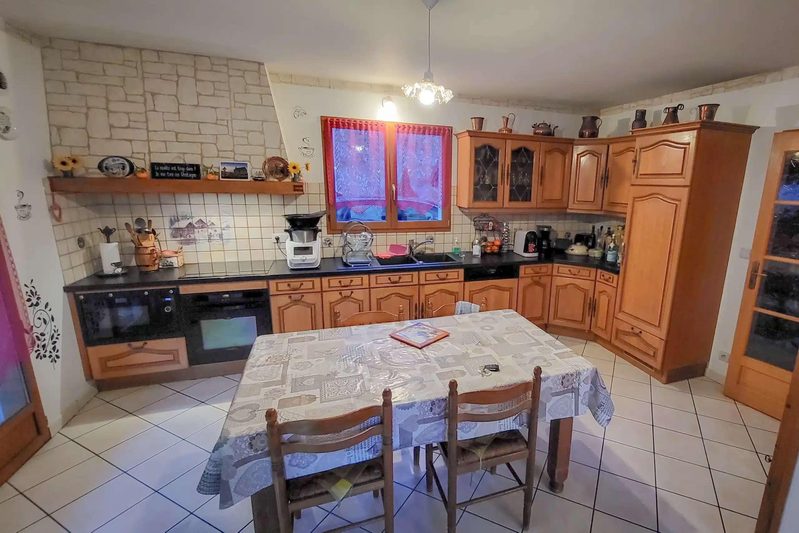 cuisine ancienne avant réalisation HDMA de la cuisine sur mesure