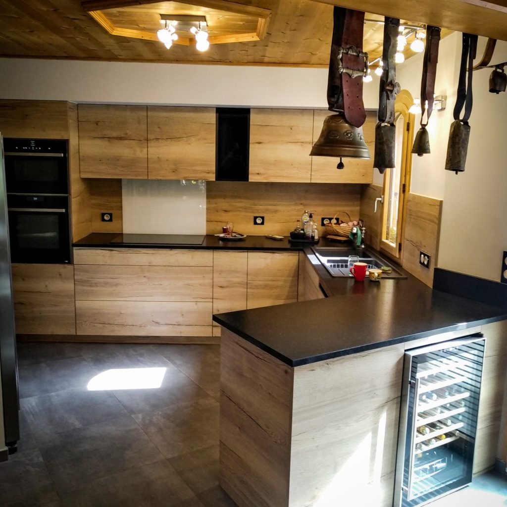cuisine_moderne_rustique_bois